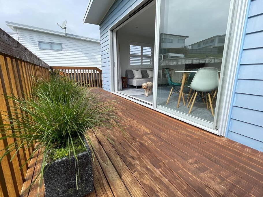 The Blue Beach House Mangawhai Eksteriør billede