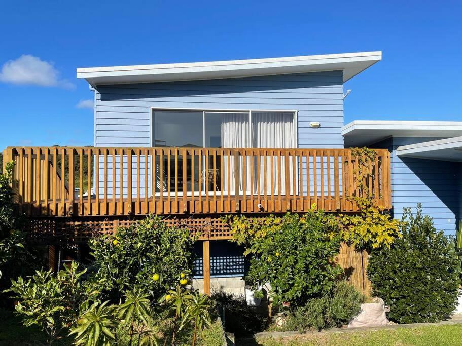 The Blue Beach House Mangawhai Eksteriør billede