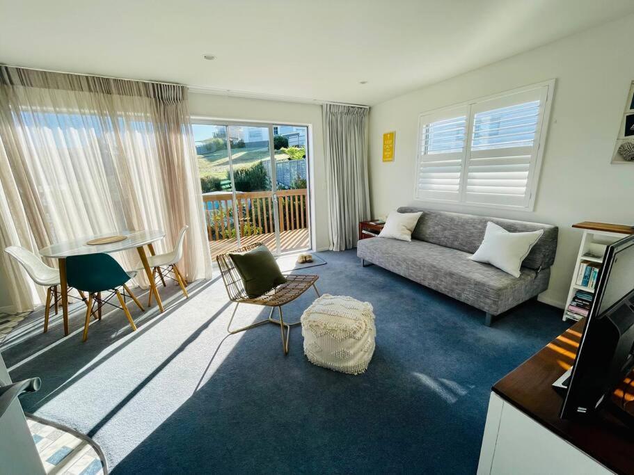 The Blue Beach House Mangawhai Eksteriør billede